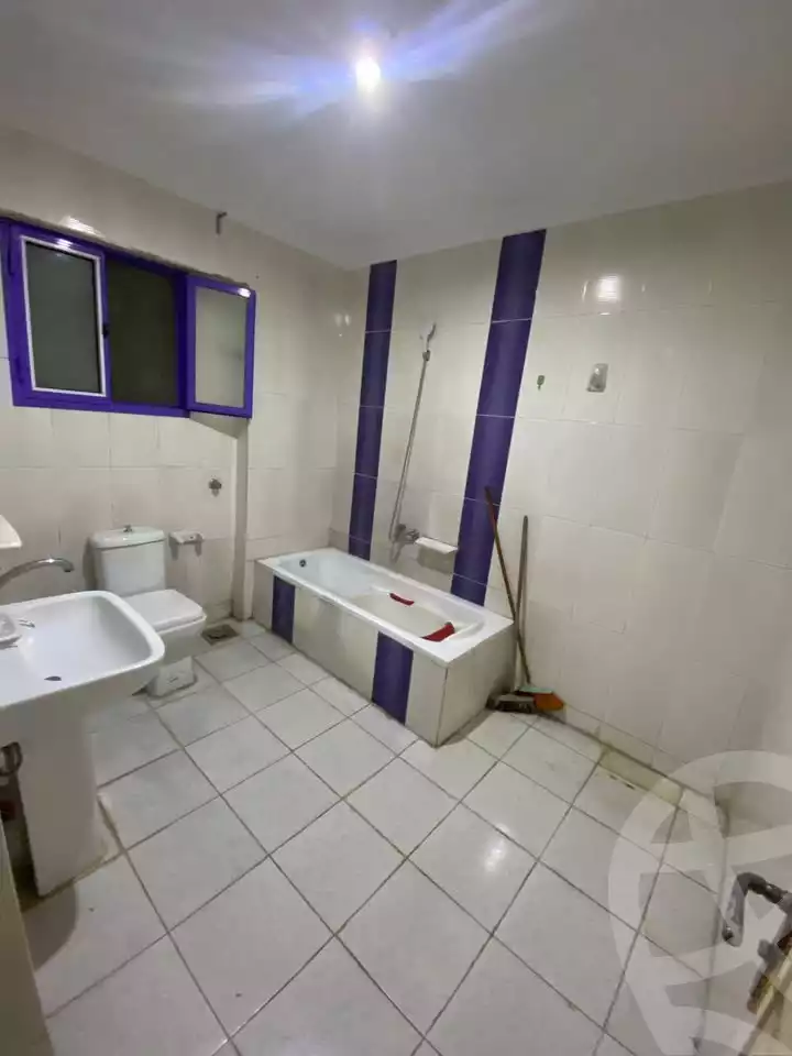 https://aqarmap.com.eg/en/listing/5836911-for-rent-alexandria-el-mandara-shr-jml-bd-lnsr