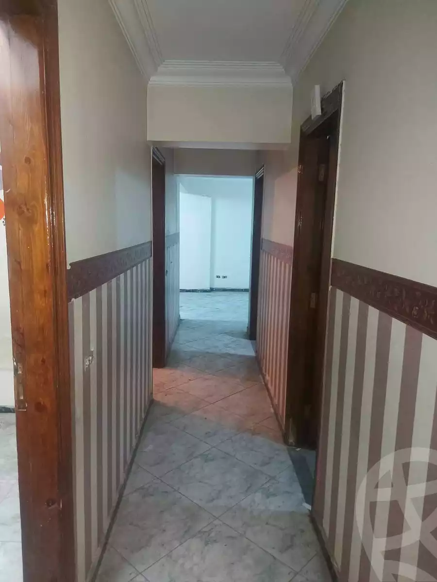 https://aqarmap.com.eg/en/listing/5836945-for-sale-cairo-helwan-helwan-el-sharkeya-khesro-basha-st
