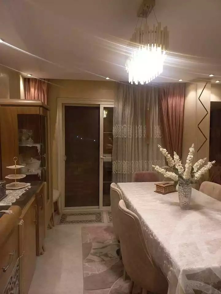 https://aqarmap.com.eg/ar/listing/5837547-for-sale-cairo-ain-shams-ahmed-esmat-st
