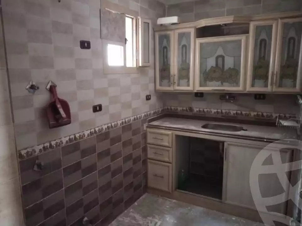 https://aqarmap.com.eg/ar/listing/5837626-for-sale-alexandria-bw-qyr-street-25