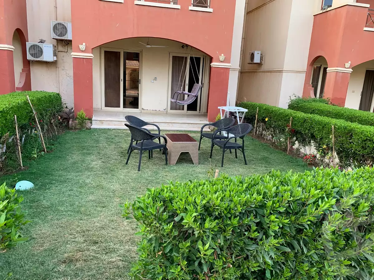 https://aqarmap.com.eg/ar/listing/5837859-for-rent-ain-elsokhna-resorts-lsyryn-blm-bytsh