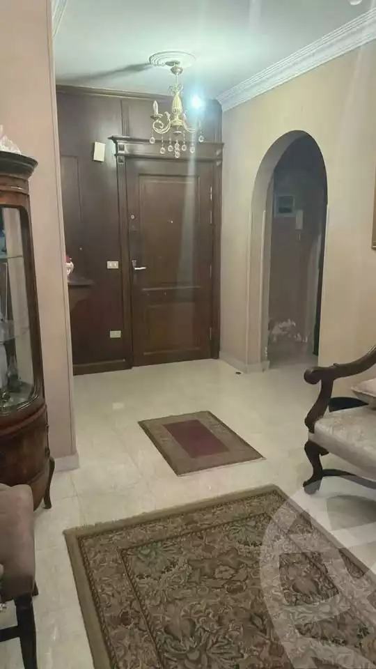 https://aqarmap.com.eg/en/listing/5839519-for-sale-cairo-mokattam-lhdb-l-ly-shareaa-9