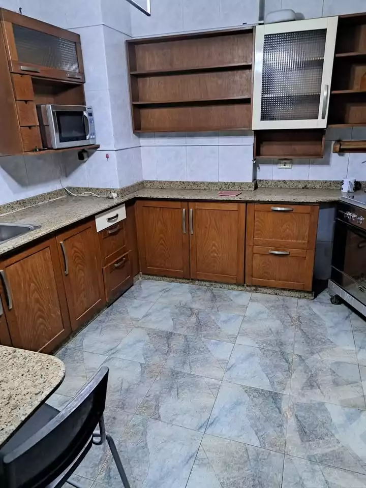https://aqarmap.com.eg/ar/listing/5839549-for-sale-cairo-mokattam-lhdb-l-ly-shareaa-9