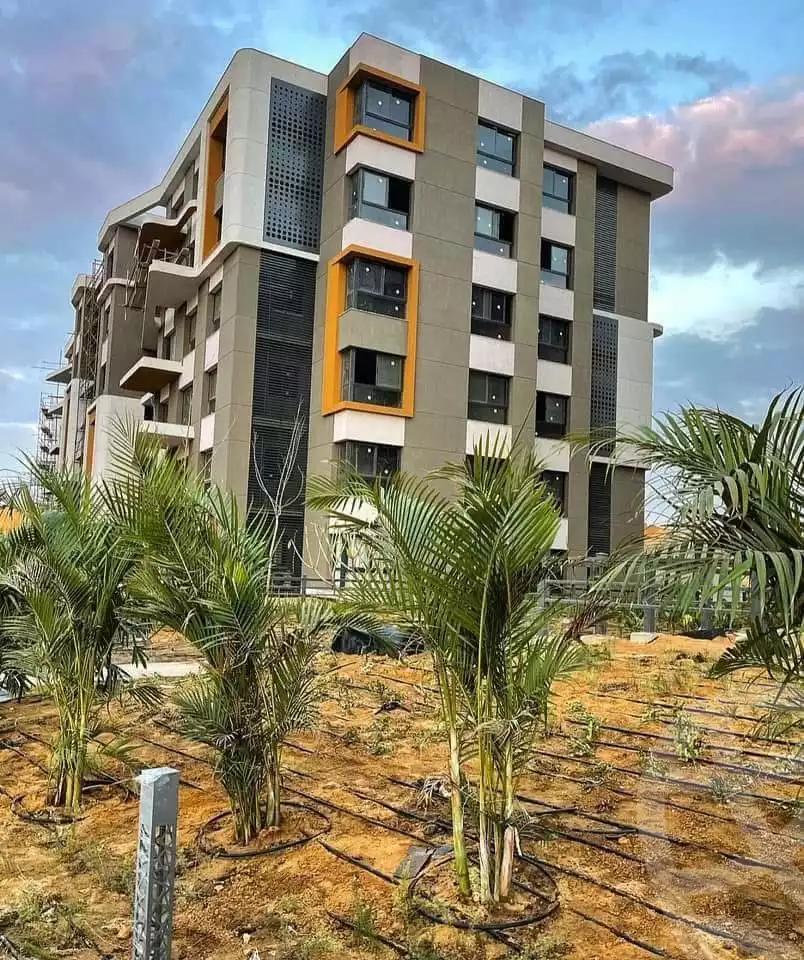 https://aqarmap.com.eg/en/listing/5839987-for-sale-cairo-new-cairo-compounds-blm-hylz-nyw-kyrw