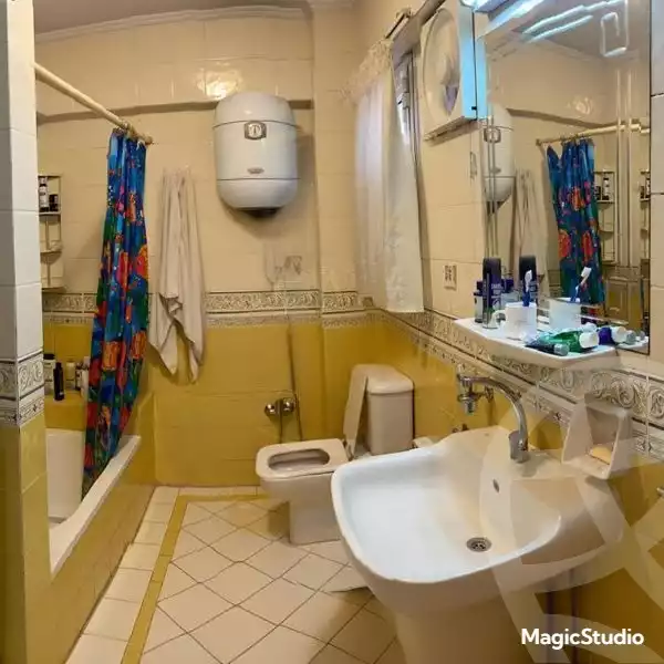 https://aqarmap.com.eg/en/listing/5839995-for-rent-alexandria-ganaklis