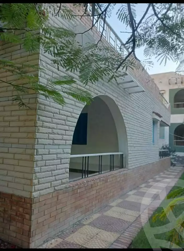 https://aqarmap.com.eg/ar/listing/5840247-for-sale-alexandria-l-jmy-lbytsh-el-zohour-st