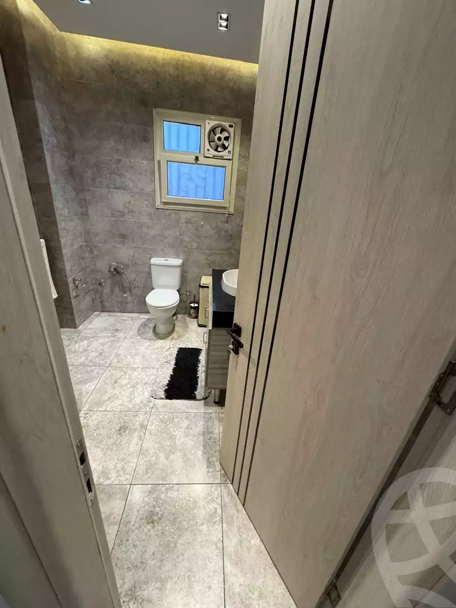 https://aqarmap.com.eg/en/listing/5840613-for-sale-cairo-new-cairo-ganob-el-akadamiya-south-academy-d-hassan-ibn-thabet-st
