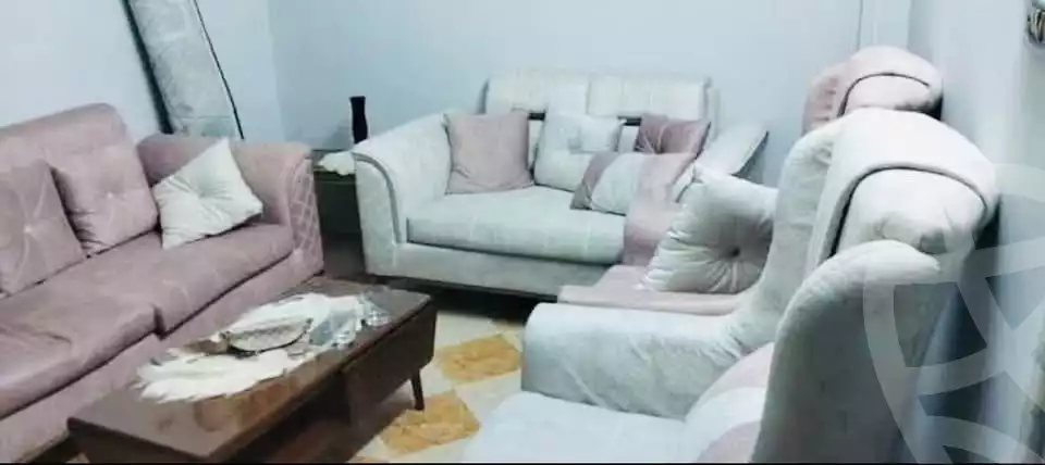 https://aqarmap.com.eg/en/listing/5840677-for-sale-cairo-faisal-kafr-tohormos-queen-nazli-st