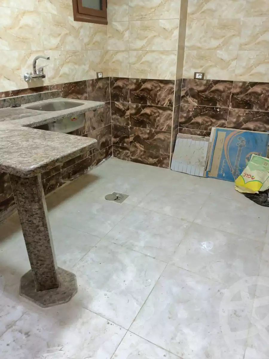 https://aqarmap.com.eg/ar/listing/5842682-for-rent-cairo-helwan-kwrnysh-hlwn