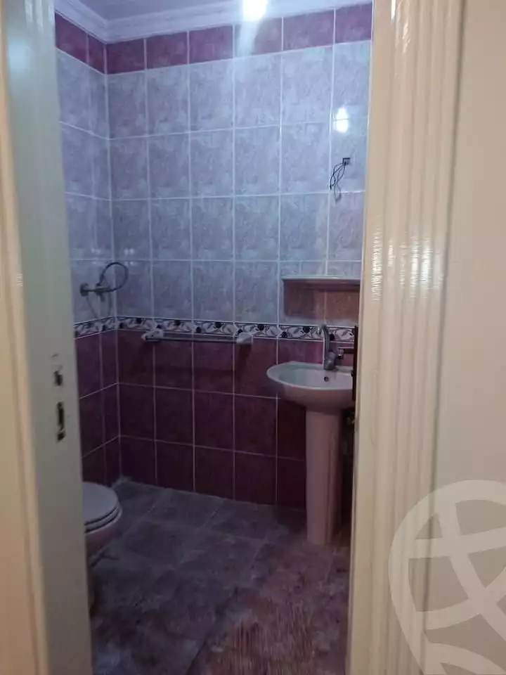 https://aqarmap.com.eg/en/listing/5844022-for-sale-alexandria-bw-qyr-toson-st
