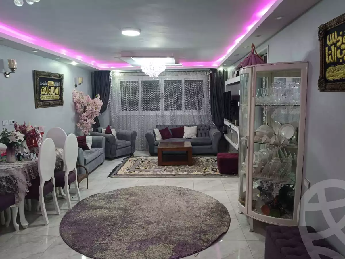 https://aqarmap.com.eg/en/listing/5844242-for-sale-cairo-helwan-hadayek-helwan-el-eshrein-st