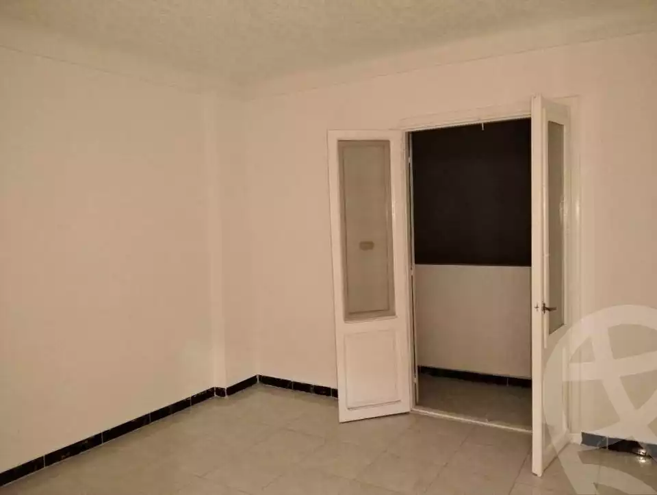 https://aqarmap.com.eg/en/listing/5844857-for-rent-alexandria-l-jmy-shataa-el-nakheel