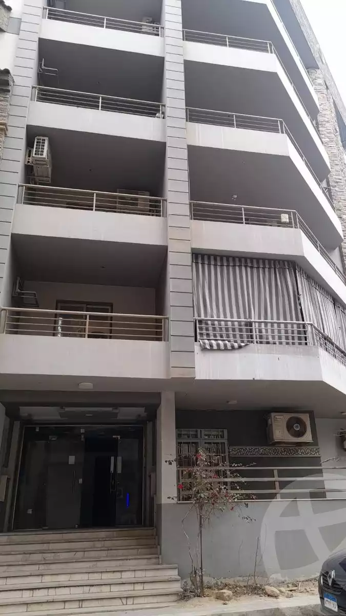 https://aqarmap.com.eg/en/listing/5845802-for-sale-cairo-mokattam-compounds-kmbwnd-jwldn-jyts