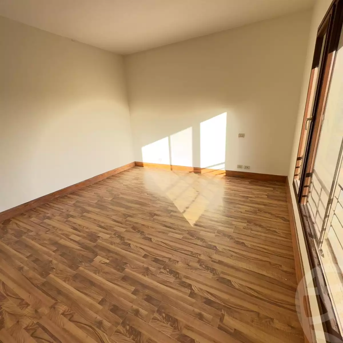https://aqarmap.com.eg/en/listing/5841088-for-rent-cairo-el-sheikh-zayed-city-compounds-casa