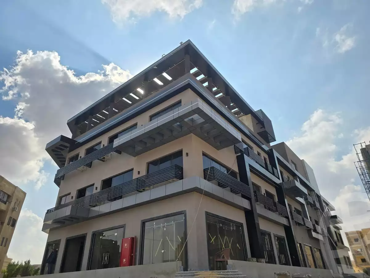 https://aqarmap.com.eg/en/listing/5846007-for-rent-cairo-el-shorouk-compounds-city-club-mall-aswaq