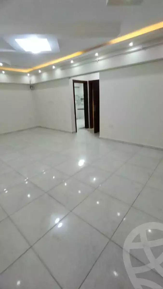 https://aqarmap.com.eg/ar/listing/5847429-for-rent-cairo-helwan-helwan-el-sharkeya-el-maraghi-st