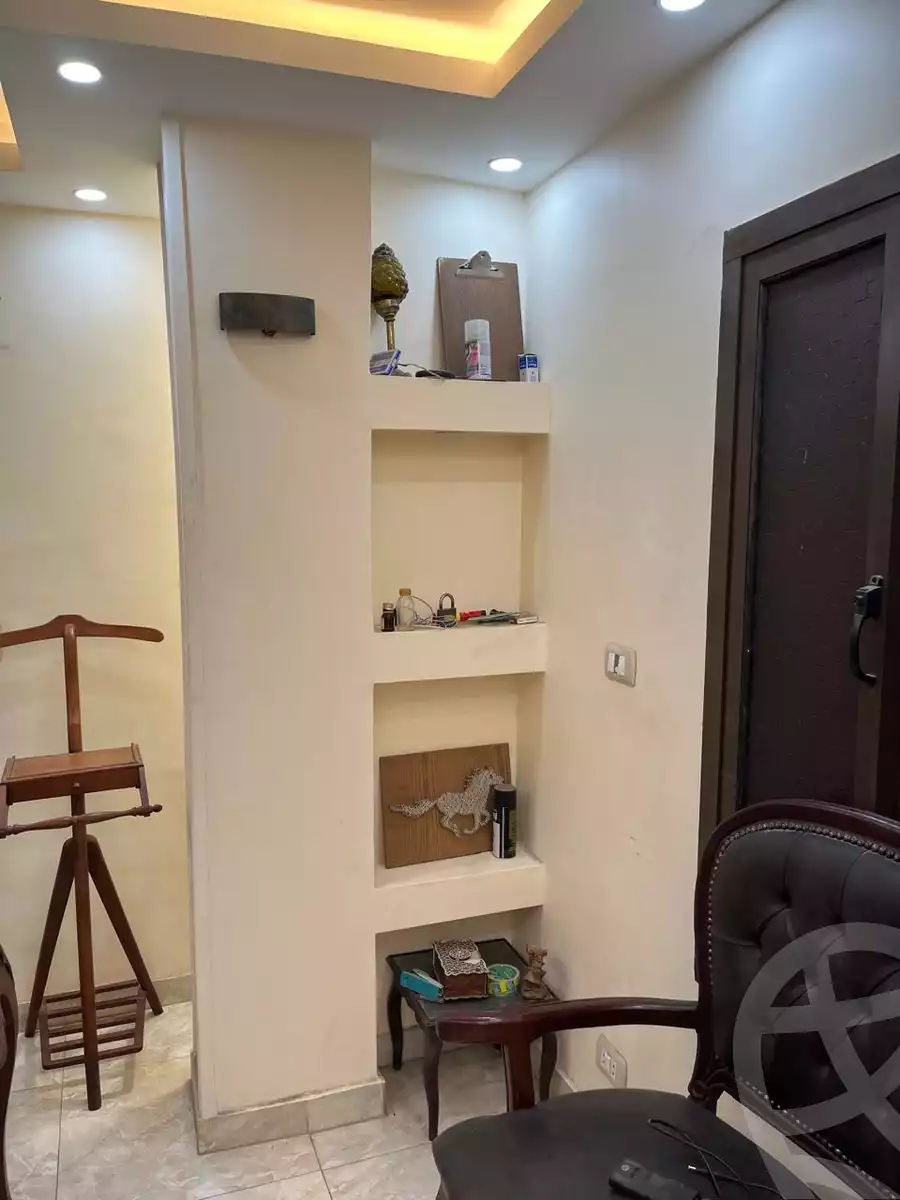 https://aqarmap.com.eg/en/listing/5848050-for-rent-cairo-downtown-abdeen-el-tahrir-st