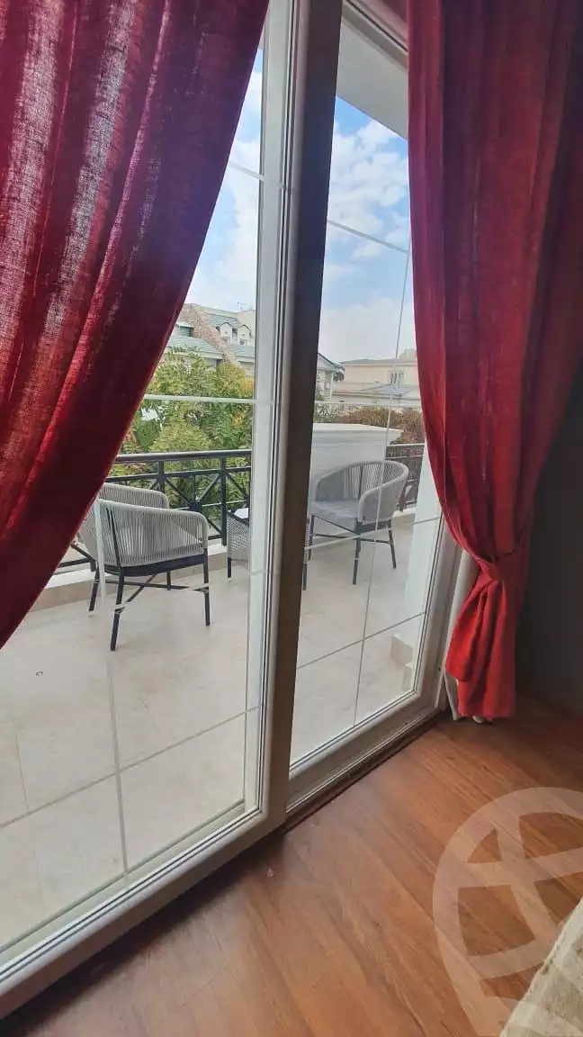https://aqarmap.com.eg/en/listing/5848192-for-sale-cairo-new-cairo-compounds-mountain-view-1