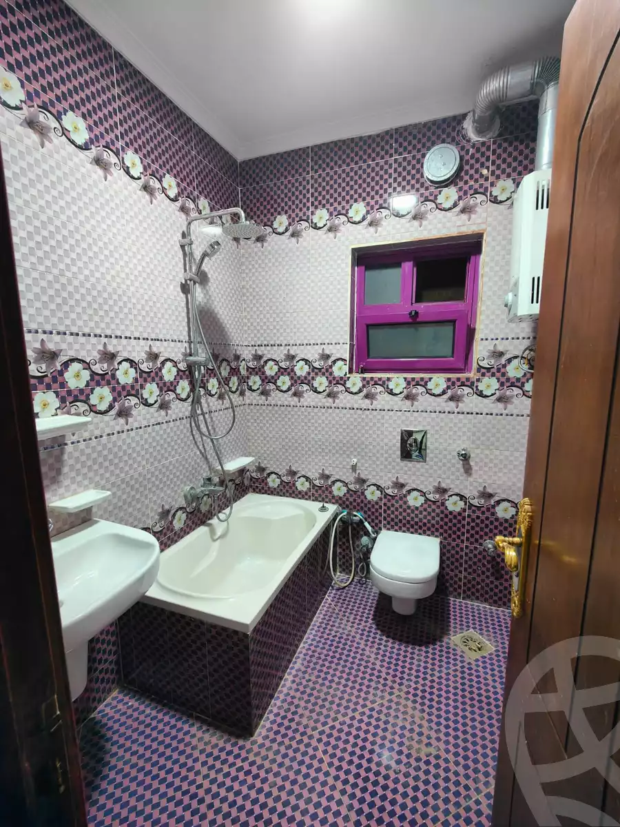 https://aqarmap.com.eg/ar/listing/5848205-for-rent-cairo-new-cairo-el-diplomaseen