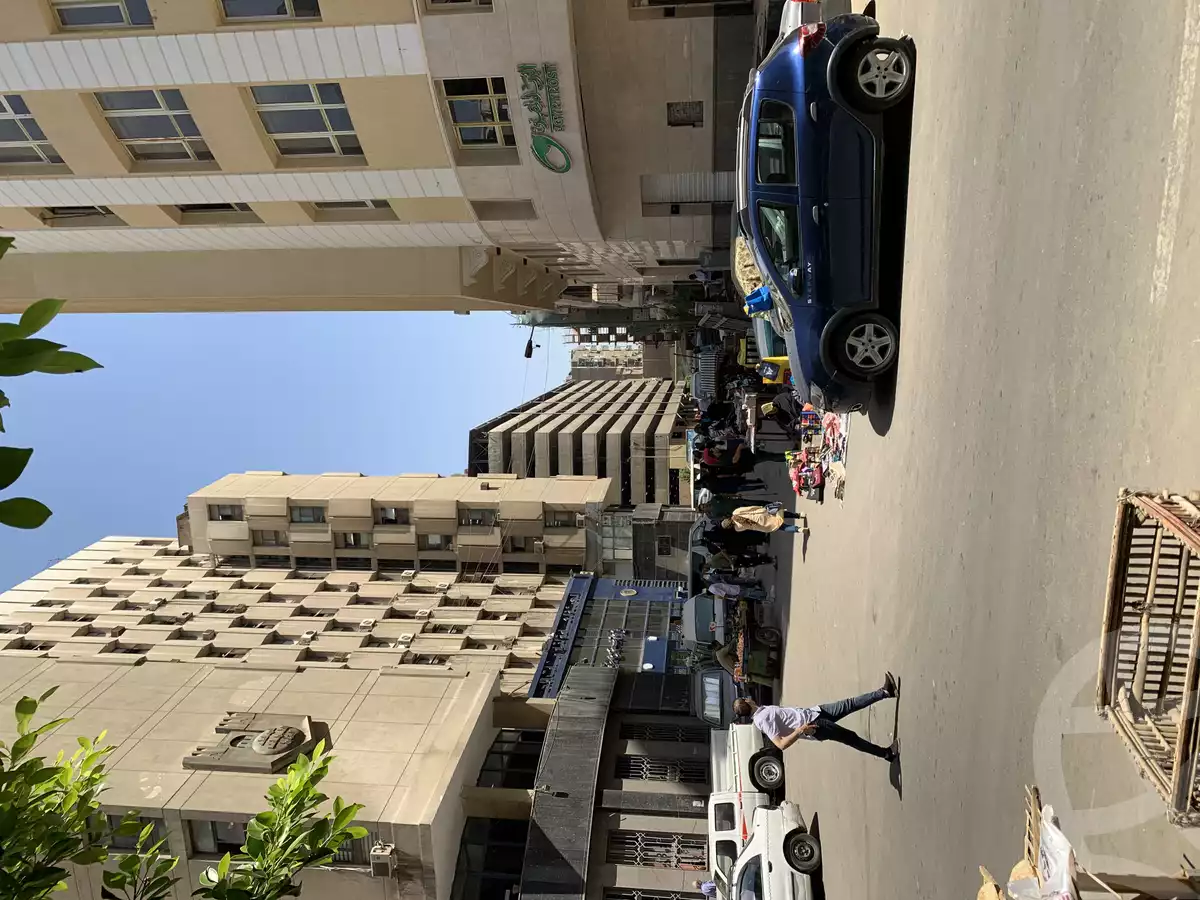 https://aqarmap.com.eg/en/listing/5340285-for-rent-cairo-downtown-el-azbakya-el-gomhoreya-st