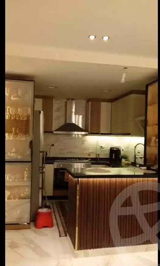 https://aqarmap.com.eg/en/listing/5848900-for-sale-cairo-mokattam-el-hadabah-el-wosta-compounds-vittoria-compound-seven-stars