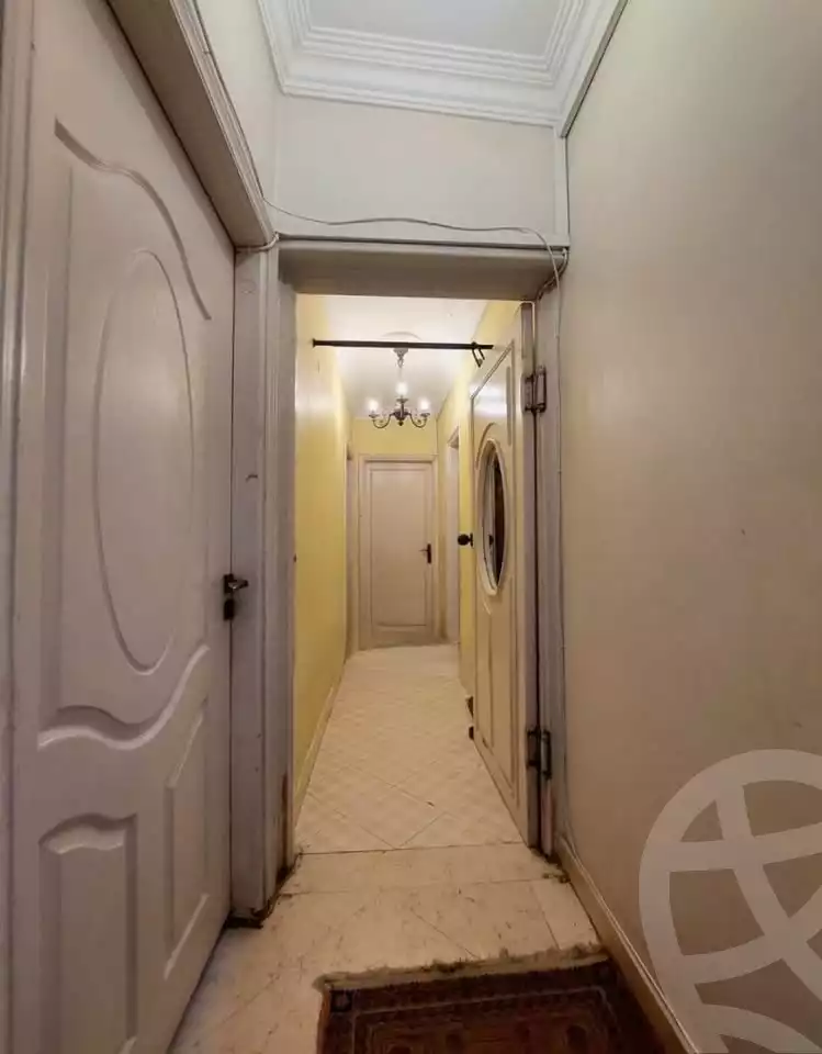 https://aqarmap.com.eg/en/listing/5849789-for-sale-cairo-mokattam-lhdb-l-ly-madinat-el-togaryen-al-togaryeen-city-st