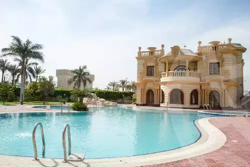 https://aqarmap.com.eg/en/listing/5850296-for-sale-cairo-el-shorouk-compounds-daheyet-el-nakheel