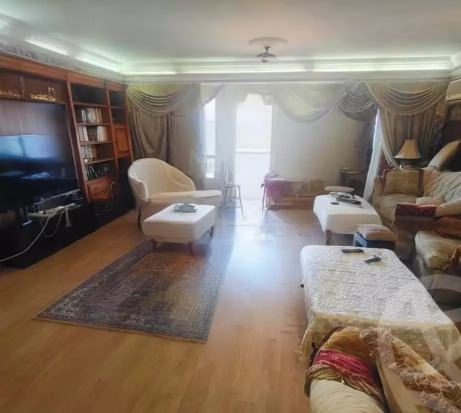 https://aqarmap.com.eg/ar/listing/5850697-for-sale-alexandria-camp-cesar-el-gaish-rd