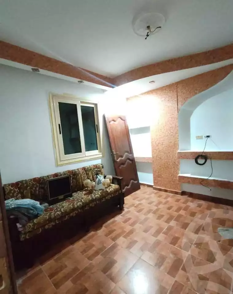 https://aqarmap.com.eg/en/listing/5850997-for-sale-alexandria-l-jmy-lbytsh-el-saleheen-mosque-st