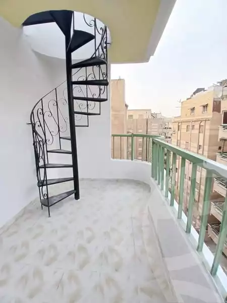 https://aqarmap.com.eg/ar/listing/5851045-for-sale-alexandria-l-jmy-el-kilo-21