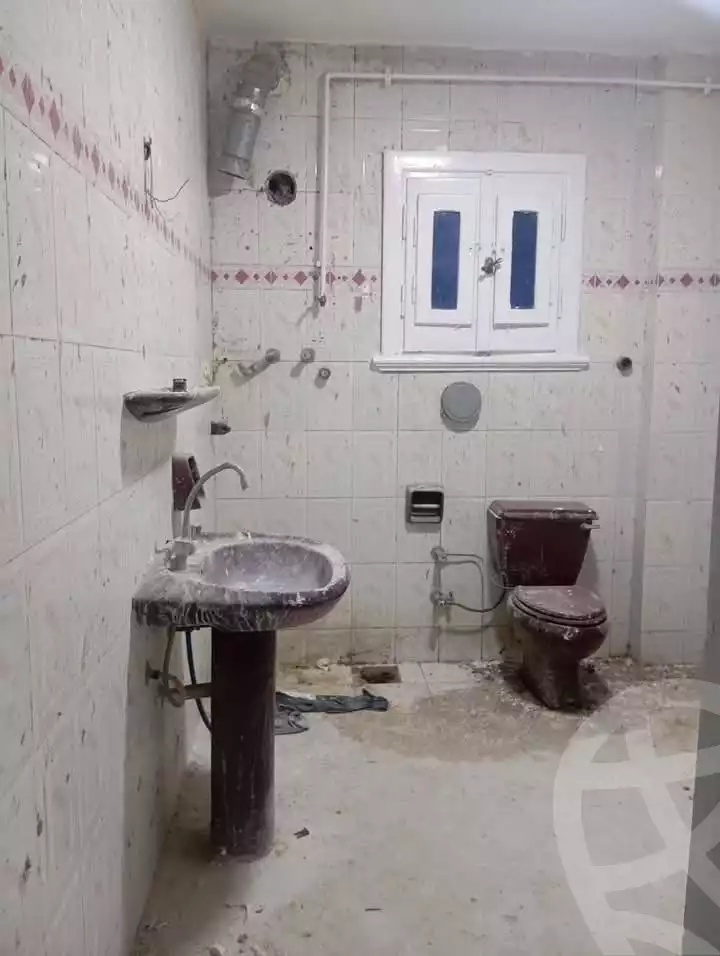 https://aqarmap.com.eg/en/listing/5851311-for-sale-alexandria-l-jmy-lbytsh-el-hay-st
