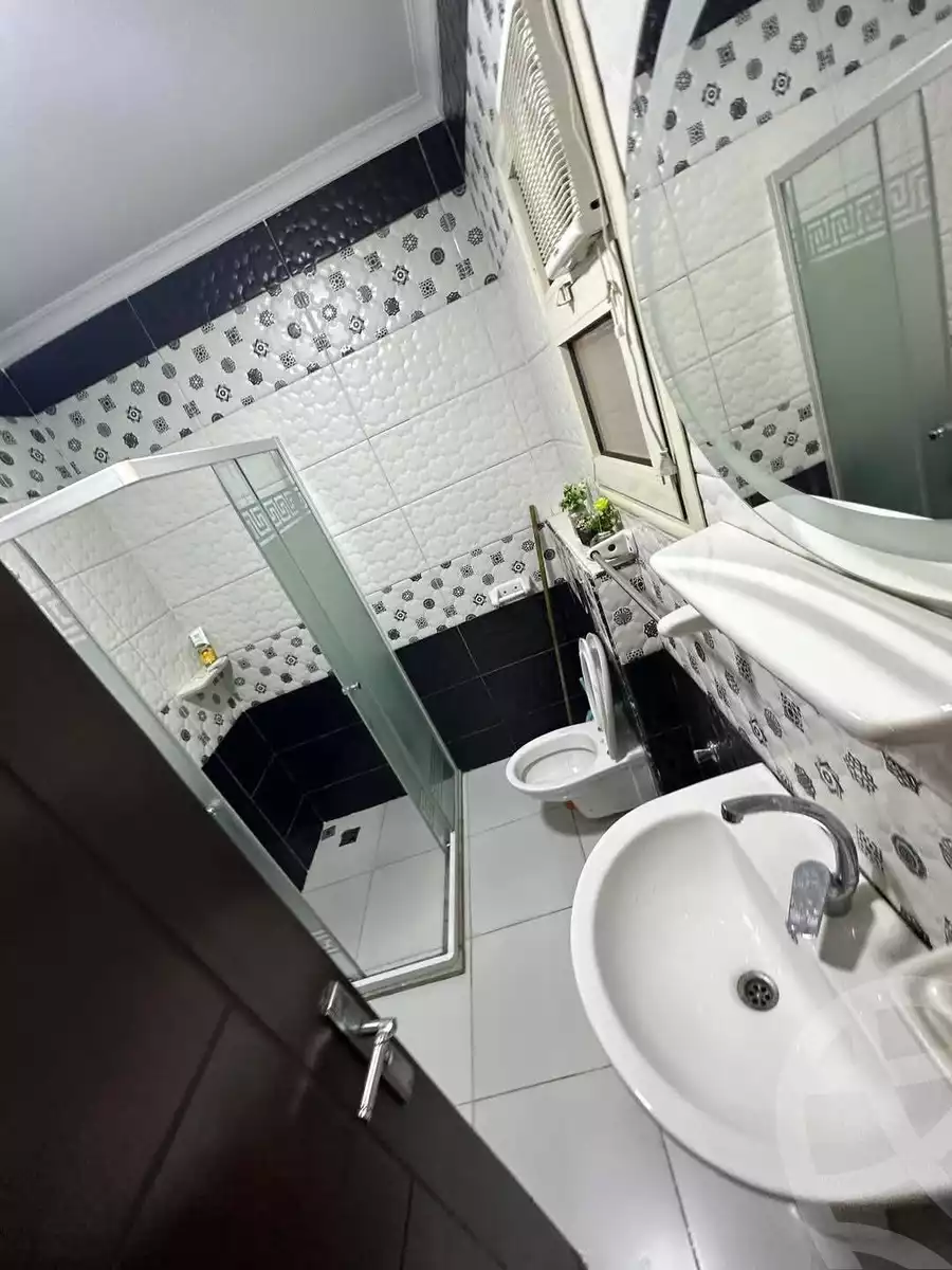 https://aqarmap.com.eg/ar/listing/5851755-for-sale-cairo-mokattam-el-hadabah-el-wosta-6th-zone