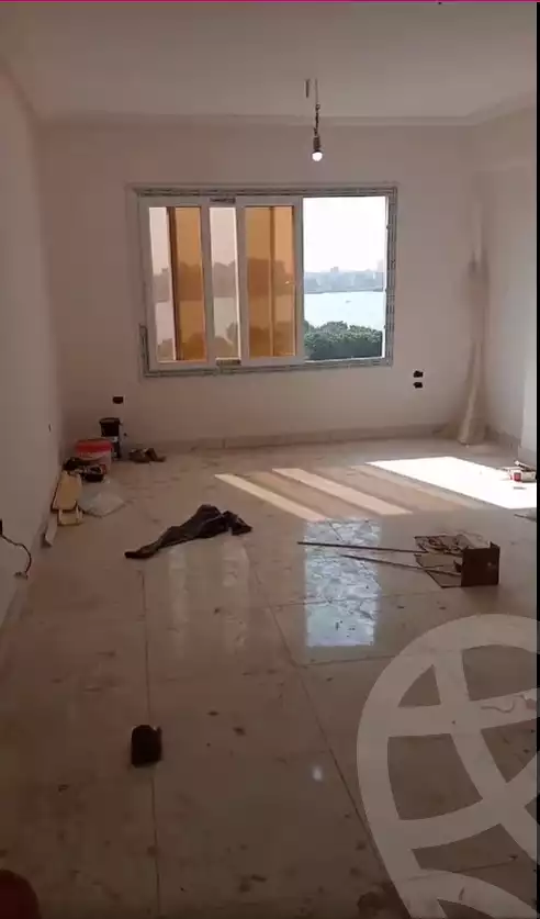 https://aqarmap.com.eg/ar/listing/5852216-for-sale-cairo-helwan-hadayek-helwan-nile-corniche-st