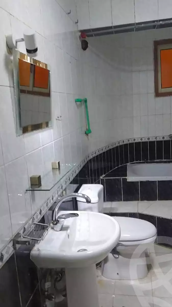 https://aqarmap.com.eg/ar/listing/5852696-for-sale-alexandria-l-jmy-lbytsh-al-aeda-al-kadema-st