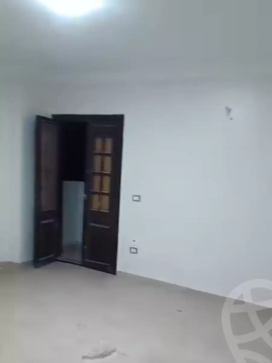 https://aqarmap.com.eg/en/listing/5853106-for-sale-cairo-helwan-helwan-el-sharkeya-el-maraghi-st
