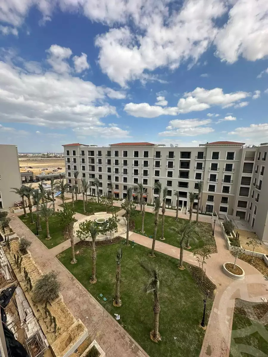 https://aqarmap.com.eg/en/listing/5853677-for-sale-cairo-el-sheikh-zayed-city-compounds-kmbwnd-fyldj-wyst-dr-llttwyr