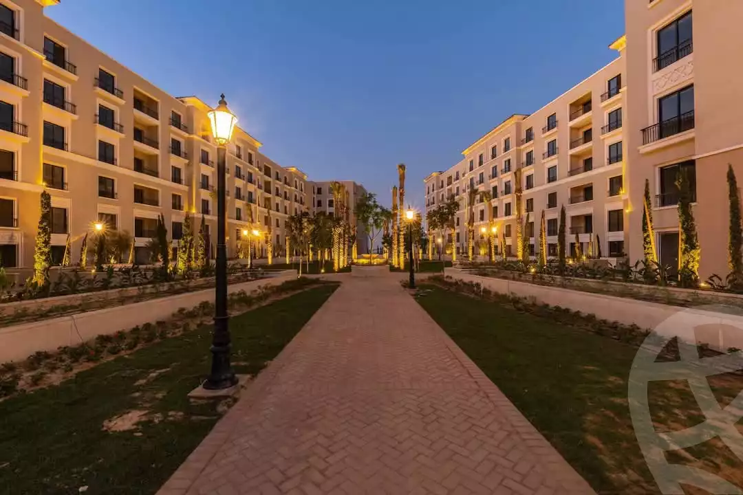 https://aqarmap.com.eg/en/listing/5853810-for-sale-cairo-el-sheikh-zayed-city-compounds-kmbwnd-fyldj-wyst-dr-llttwyr