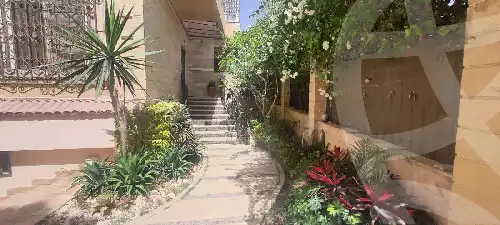 https://aqarmap.com.eg/ar/listing/5853898-for-sale-cairo-new-cairo-el-narges-el-narges-2-ali-mahmoud-taha-st