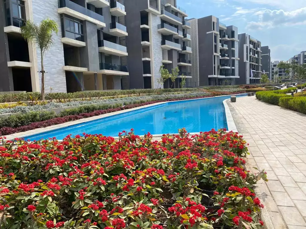 https://aqarmap.com.eg/en/listing/5854214-for-sale-cairo-6th-of-october-hadaeq-october-kmbwnd-fy-hdyq-ktwbr-sun-capital