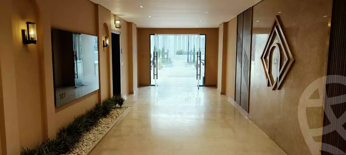 https://aqarmap.com.eg/en/listing/5854308-for-sale-cairo-el-sheikh-zayed-city-compounds-kmbwnd-fyldj-wyst-dr-llttwyr