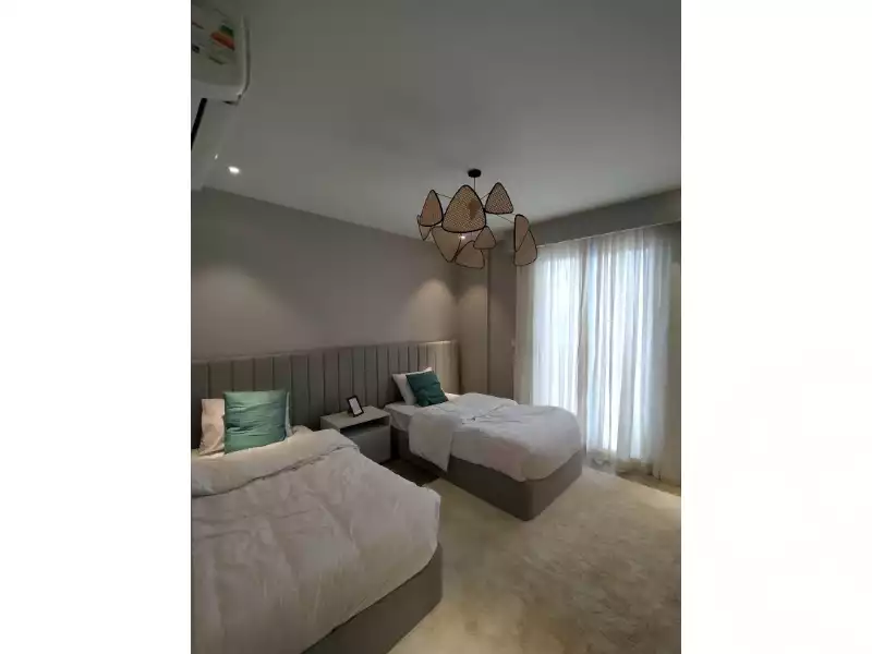 https://aqarmap.com.eg/en/listing/5854387-for-sale-cairo-el-sheikh-zayed-city-compounds-kmbwnd-fyldj-wyst-dr-llttwyr