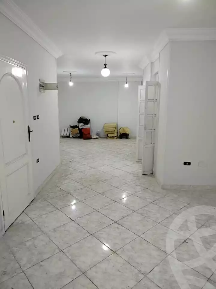 https://aqarmap.com.eg/ar/listing/5855531-for-sale-alexandria-zezenia-ibrahim-el-attar-st