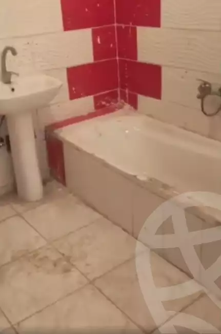 https://aqarmap.com.eg/ar/listing/5856641-for-rent-alexandria-l-jmy-el-hanouvel-trablose-st