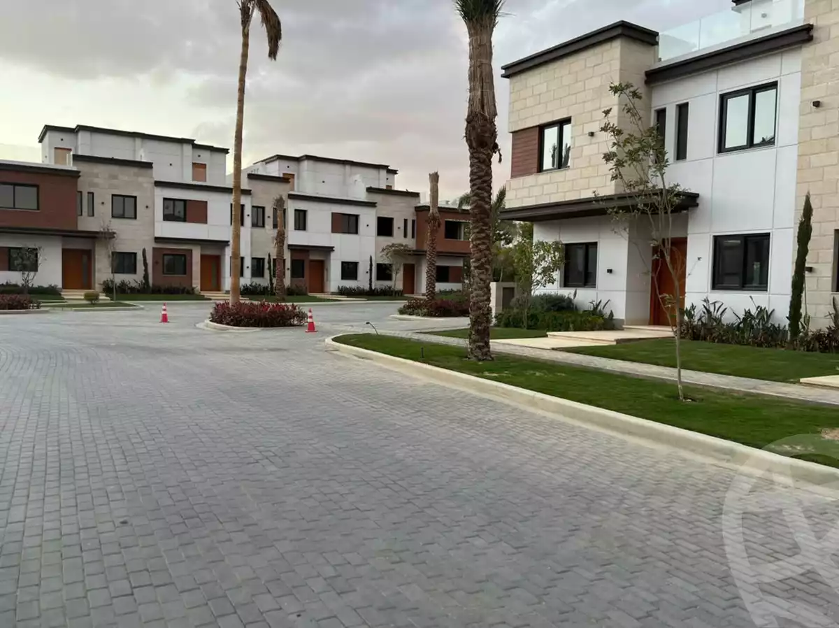https://aqarmap.com.eg/en/listing/5856718-for-sale-cairo-new-cairo-compounds-azzar