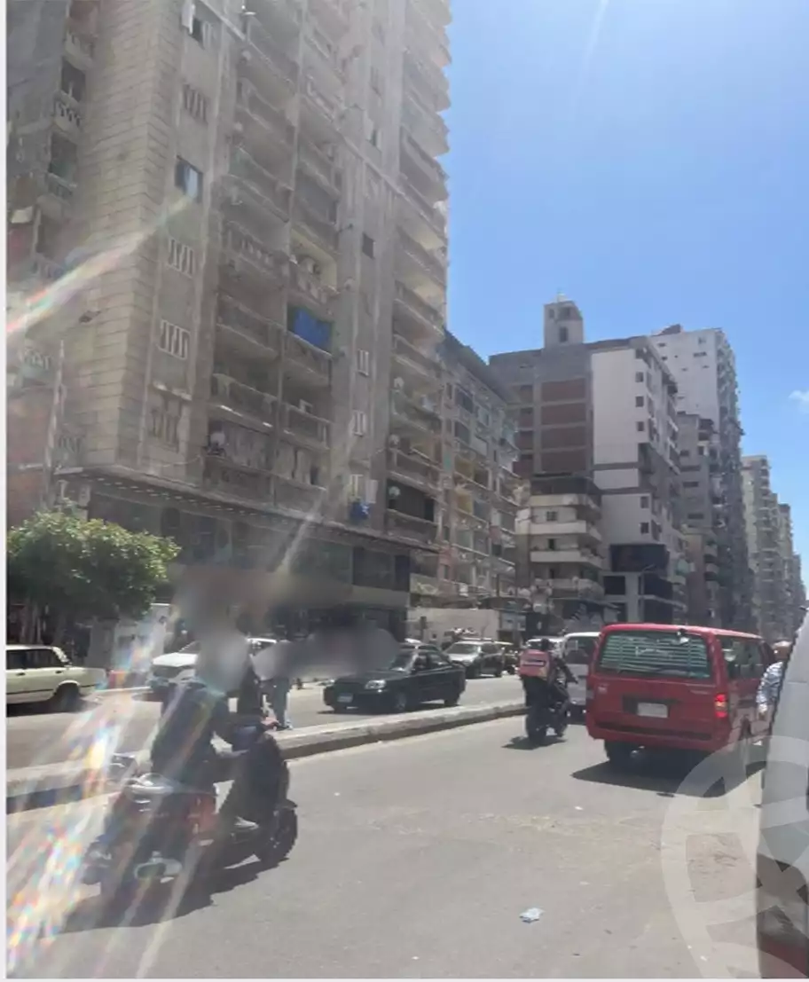 https://aqarmap.com.eg/ar/listing/5848336-for-sale-alexandria-sydy-bshr-sydy-bshr-bhry-gamal-abd-el-nasir-st