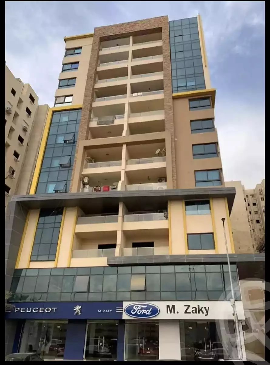 https://aqarmap.com.eg/en/listing/5791277-for-sale-cairo-mokattam-el-hadabah-el-wosta-compounds-palm-city