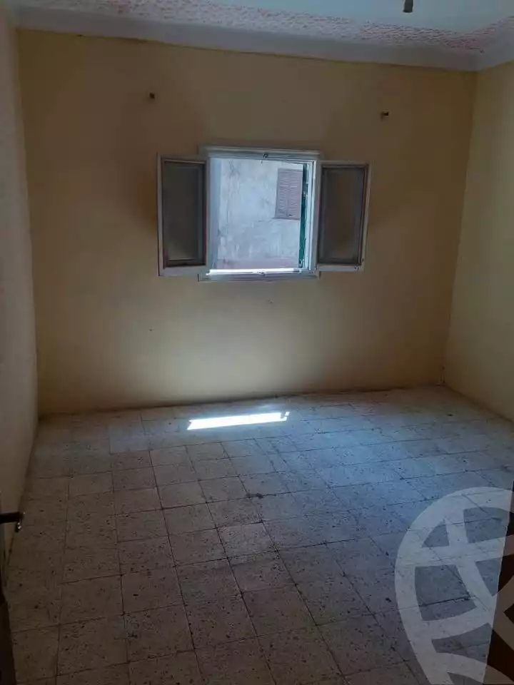 https://aqarmap.com.eg/en/listing/5857686-for-sale-alexandria-alhadara-new-el-hadra-el-fath-st