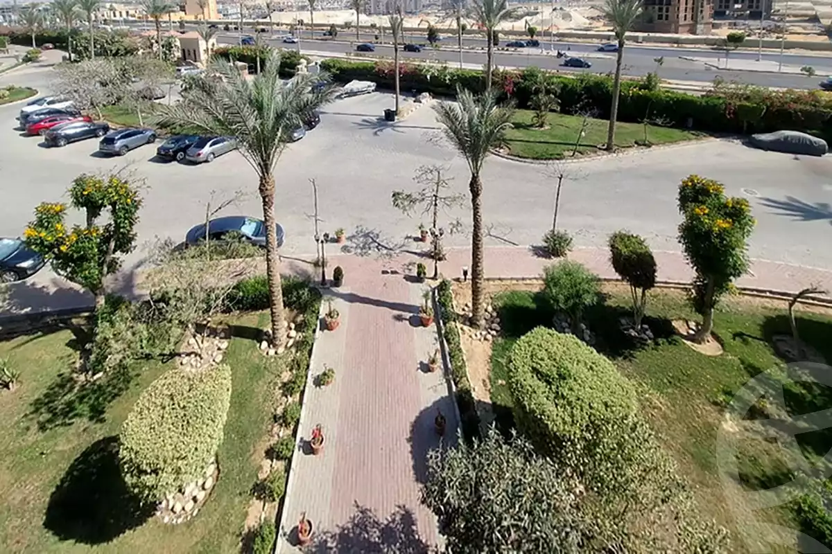 https://aqarmap.com.eg/en/listing/5857823-for-sale-cairo-el-sheikh-zayed-city-compounds-hadayek-el-mohandiseen