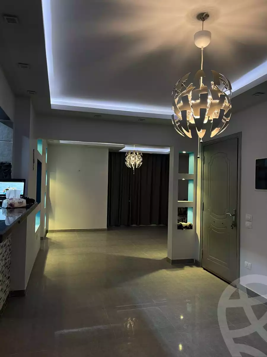 https://aqarmap.com.eg/en/listing/5857824-for-sale-cairo-6th-of-october-hadaeq-october-kmbwnd-fy-hdyq-ktwbr-raya-city