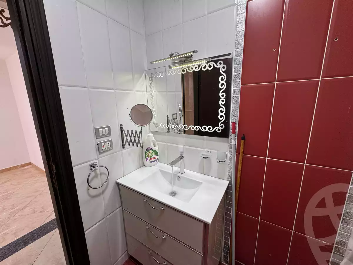 https://aqarmap.com.eg/ar/listing/5857519-for-rent-alexandria-sydy-bshr-sydy-bshr-bhry-mansour-el-qady-st
